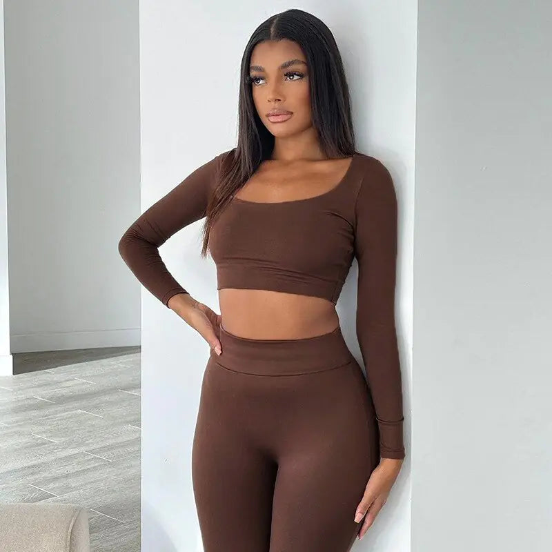 EVOLVE 2-Piece Crop Top Leggings Set